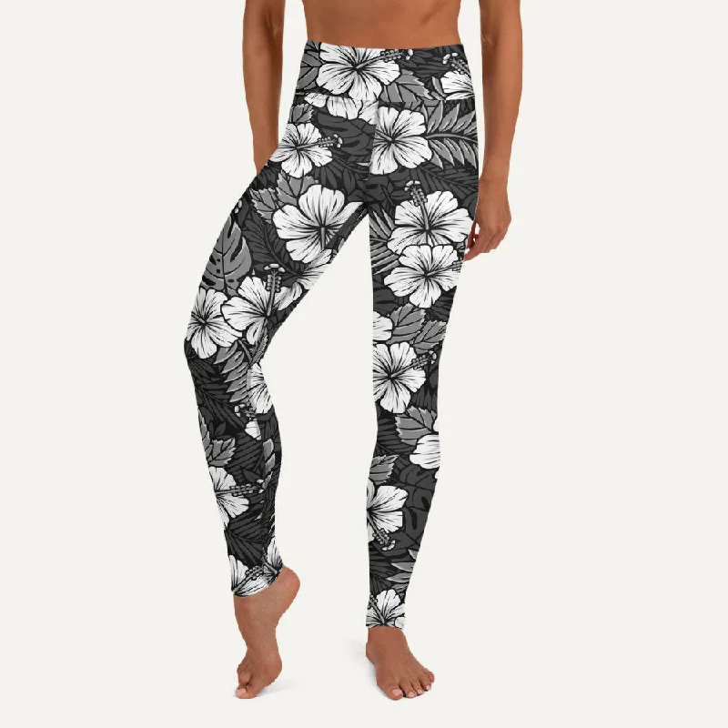 Markdown Madness Hawaiian Aloha Black High-Waisted Leggings