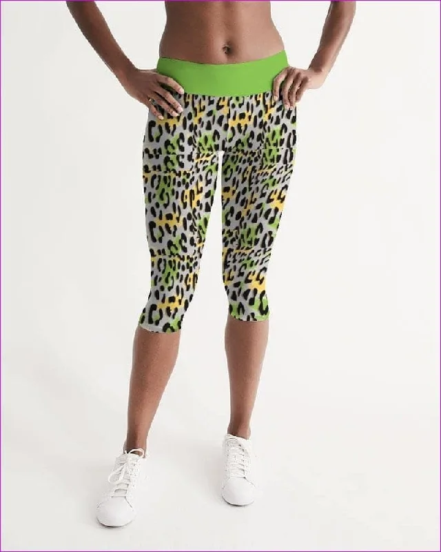 Final Clearance Leopard Splash Womens Mid-Rise Capri