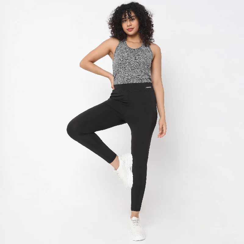 Discount Extravaganza Slim Fit Solid High Rise Leggings
