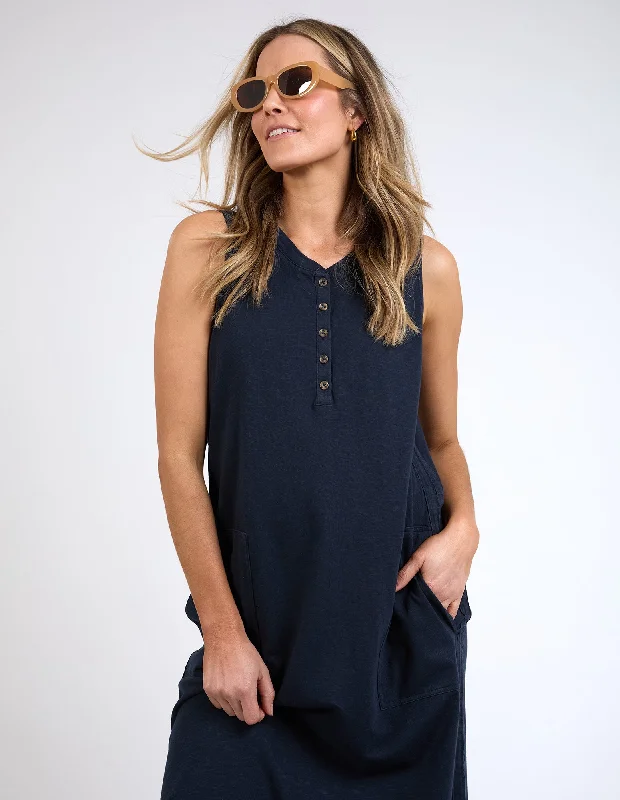 Savings Bonanza Elysian Dress Navy