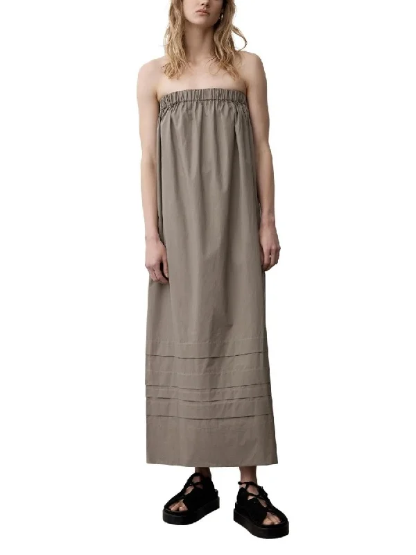 Final Markdown Goldie Moss