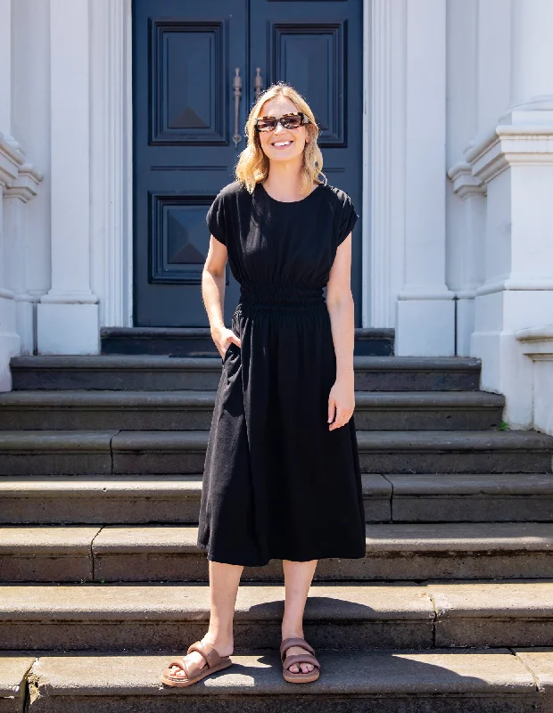 Discount Days Nelle Midi Dress Black