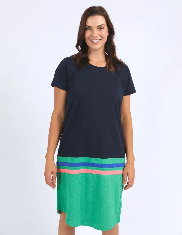 Get It Before It’s Gone Rhea Tee Dress Navy & Green