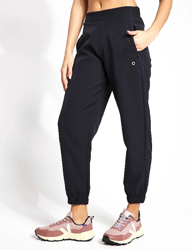 Price Slash Commuter Pant - Black